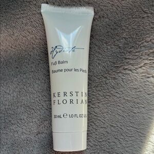Kerstin Florian Hydrate Fuß Balm in White Tube